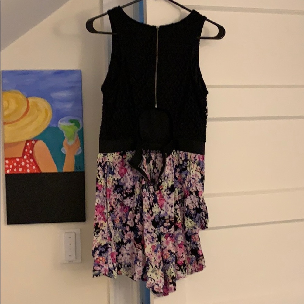 Romper - Picture 2 of 2